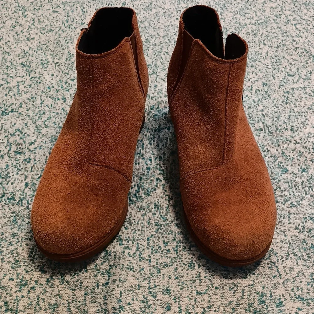Sorel Evie II Waterproof Suede Zip Ankle Bootie Women's Size 9.5 Velvet Tan